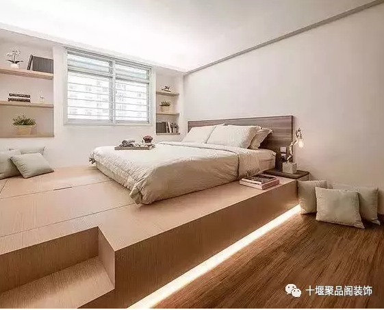 1521533638831503.png blob.png