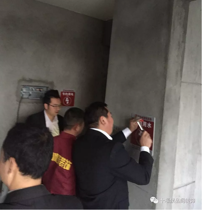 1522221236413363.png blob.png