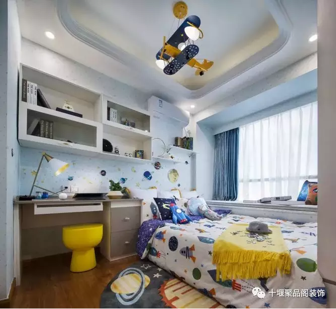 1526454649305009.png blob.png