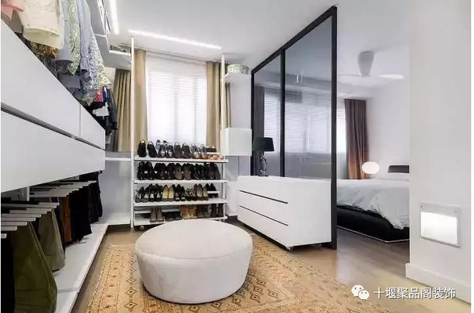 1524295497326611.png blob.png