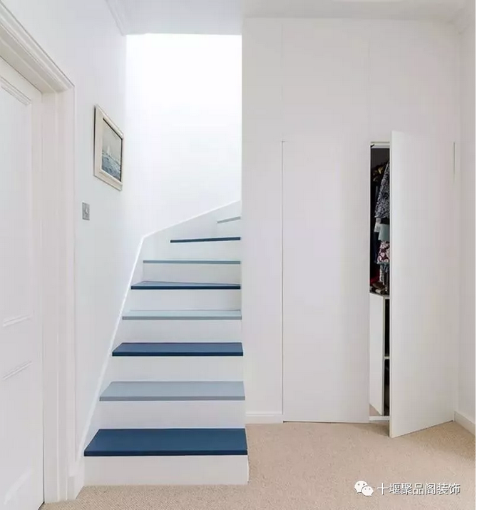 1521183990140851.png blob.png