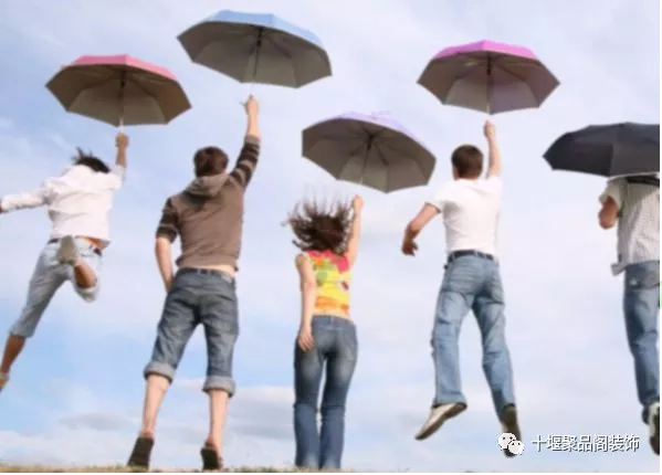 1521614831865928.png blob.png