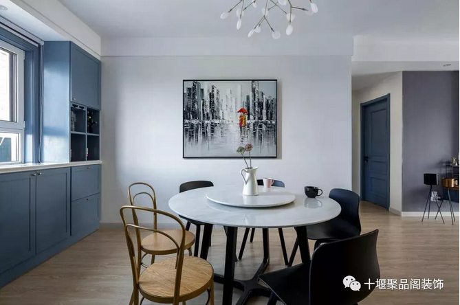 1521876365114098.png blob.png