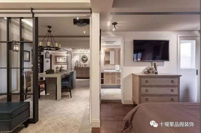 1523695721119004.png blob.png