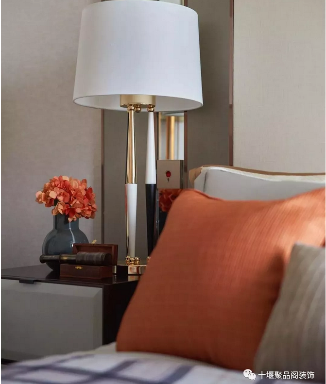 1525504905155043.png blob.png