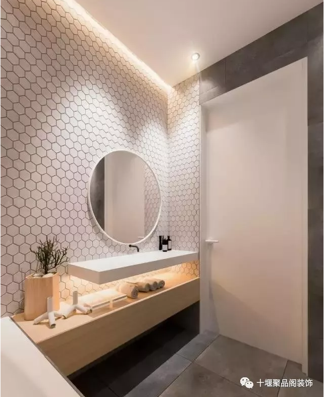 1526027820136681.png blob.png